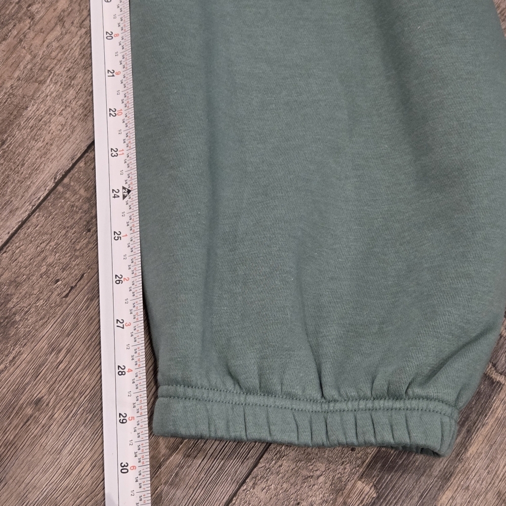 Nike Club Polar Fleece Men's Pants In Sage Green, Size XL - Picture 2 of 4